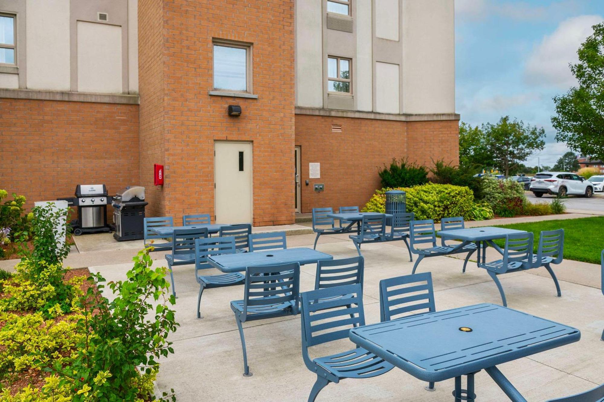 Comfort Inn & Suites Kincardine Buitenkant foto