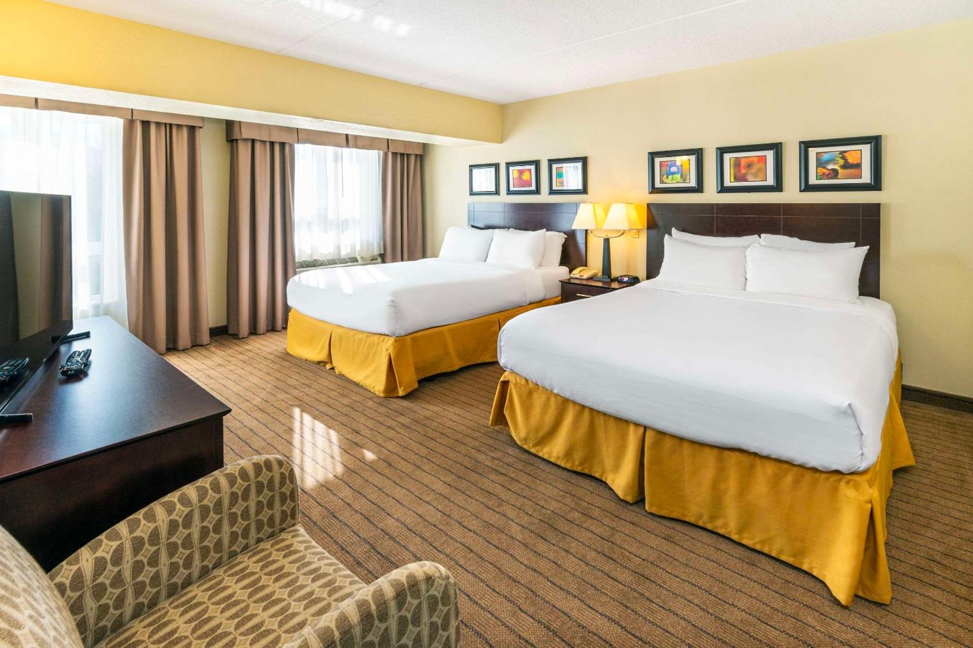 Comfort Inn & Suites Kincardine Buitenkant foto