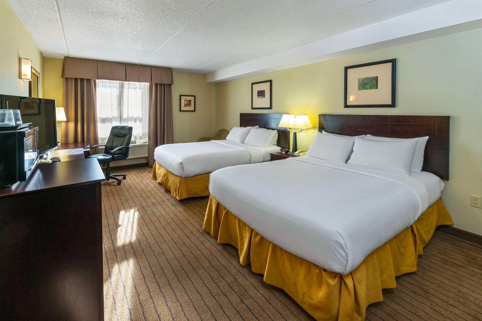 Comfort Inn & Suites Kincardine Buitenkant foto
