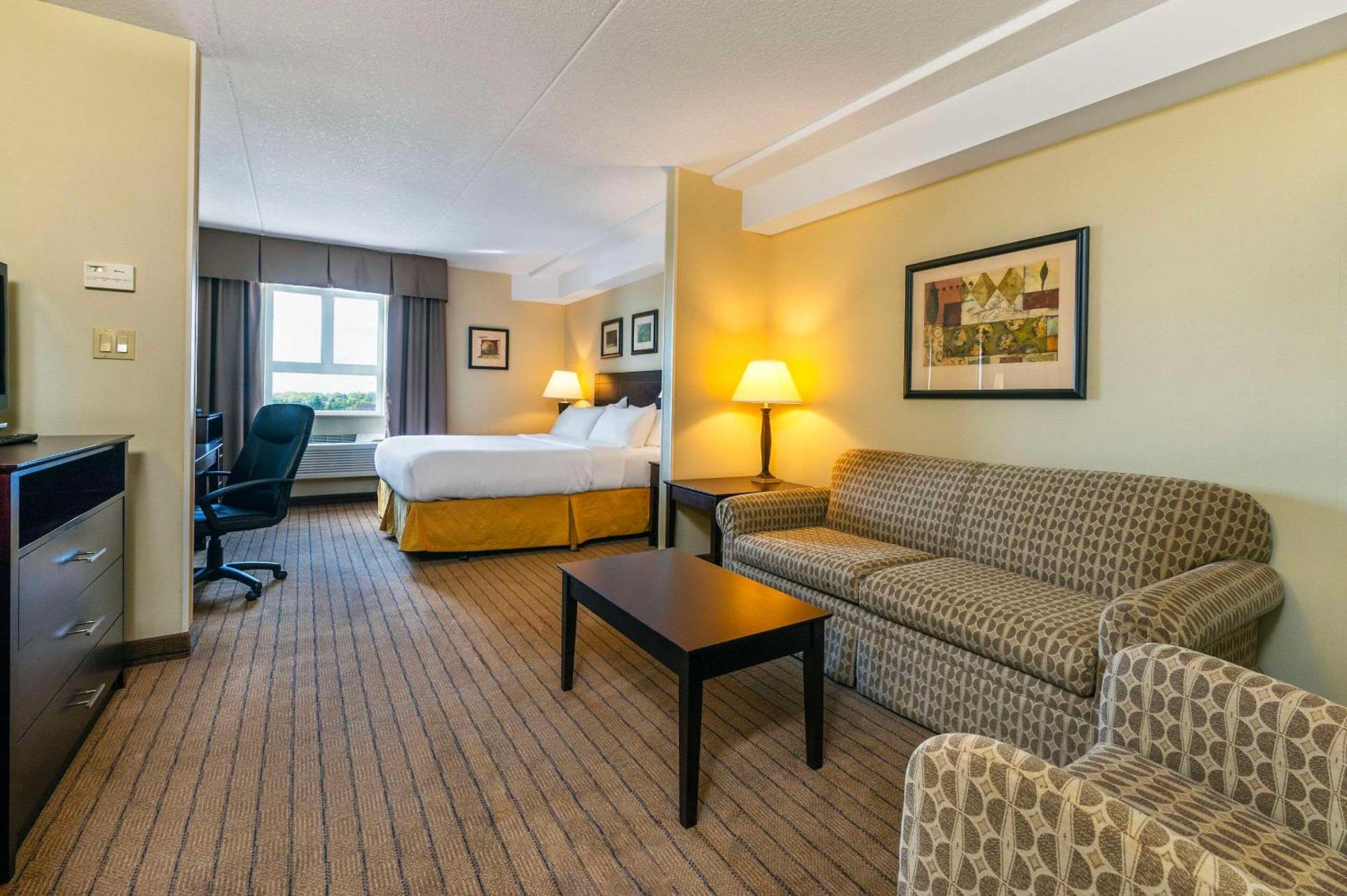 Comfort Inn & Suites Kincardine Buitenkant foto