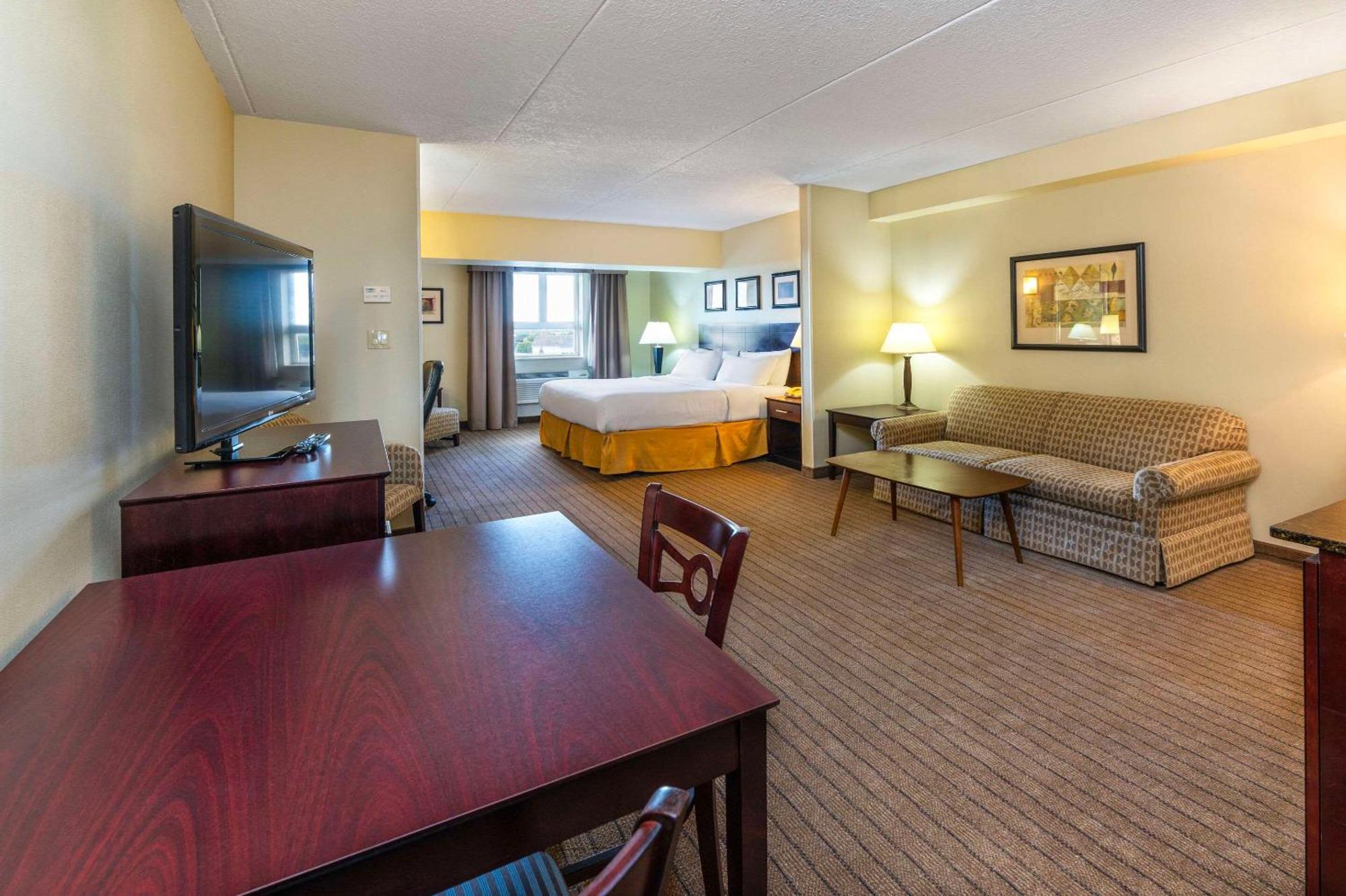 Comfort Inn & Suites Kincardine Buitenkant foto